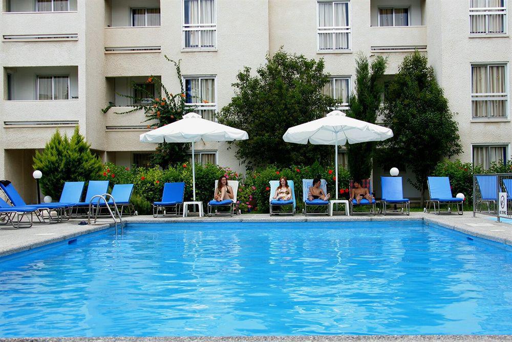 Daphne Hotel Apartments (Adults Only) Paphos Ngoại thất bức ảnh